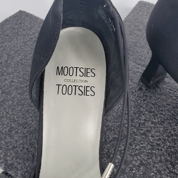 Mootsies Tootsies Gayle Faux Suede Dressy Heels 8.5M Rhinestone Shoes - Picture 3 of 12